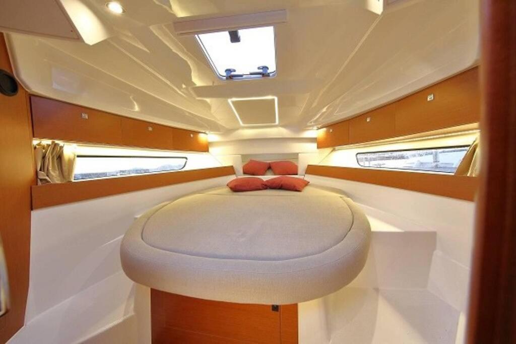Sejour Sur Bateau De Plaisance Hotel Mandelieu La Napoule Ngoại thất bức ảnh